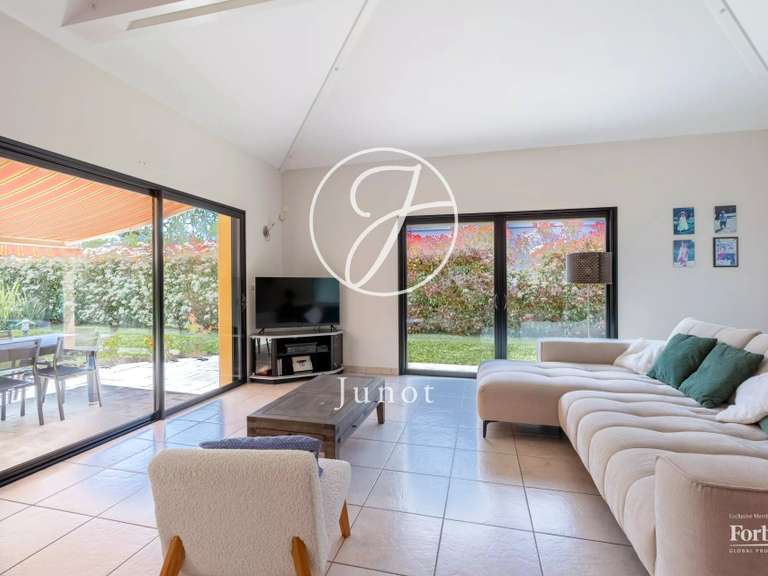 House Vertou - 4 bedrooms - 148m²