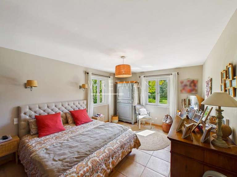Villa Fayence - 3 bedrooms - 260m²