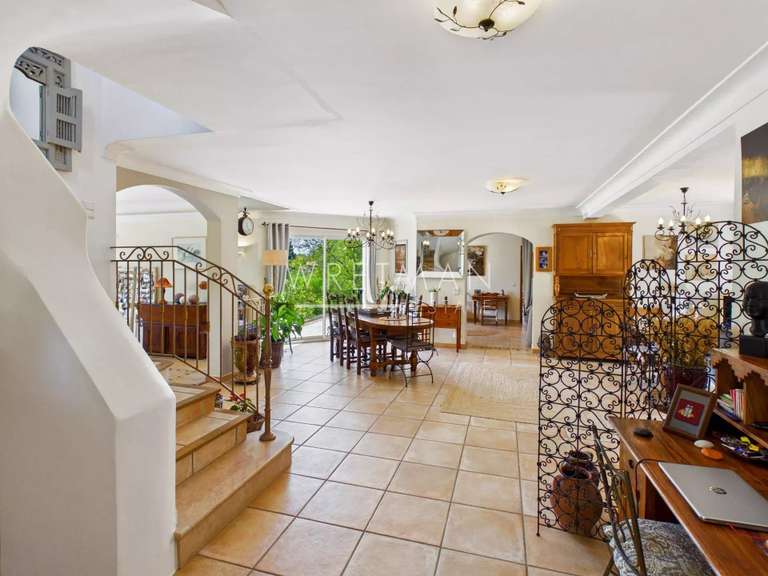 Villa Fayence - 3 bedrooms - 260m²