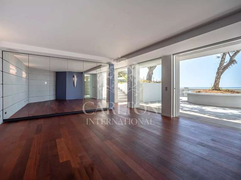 Villa with Sea view Saint-Raphaël - 5 bedrooms - 450m²