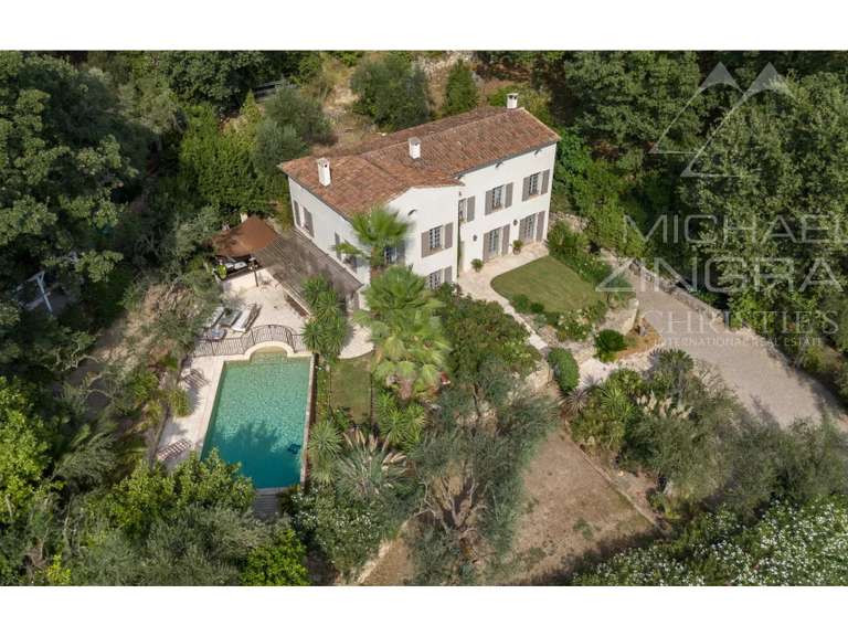Villa Cabris - 5 chambres - 304m²