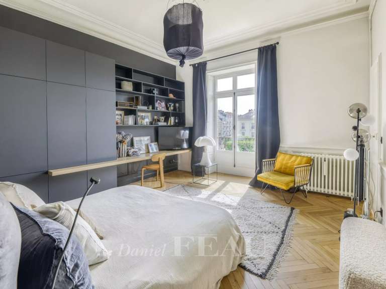 Apartment Nantes - 4 bedrooms - 200m²