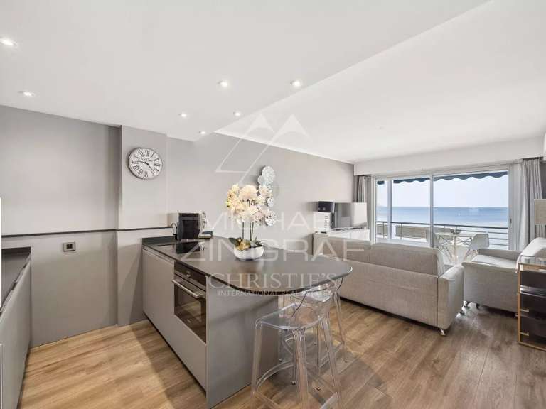 Appartement avec Vue sur mer Cap-d-antibes - 1 chambre - 58m²