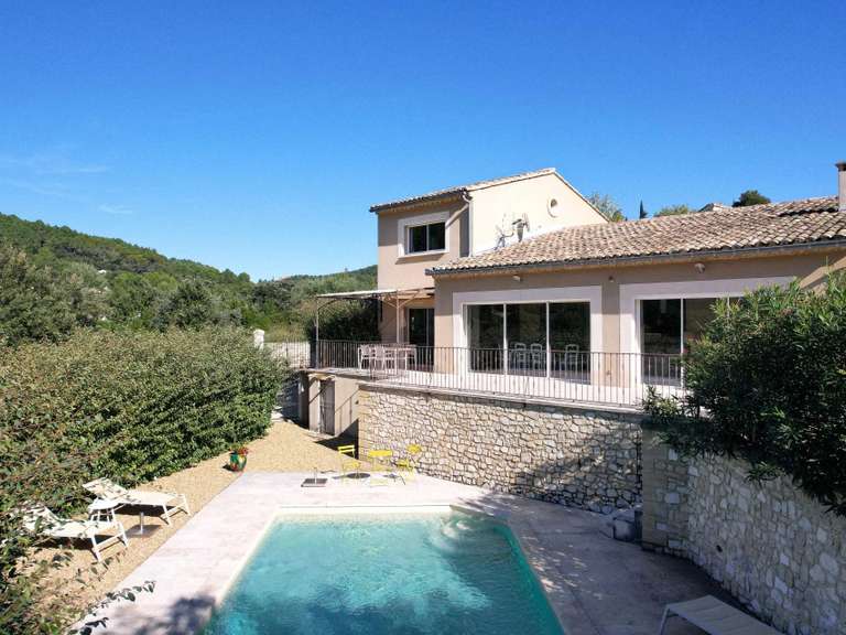 Propriété Uzès - 4 chambres - 199m²