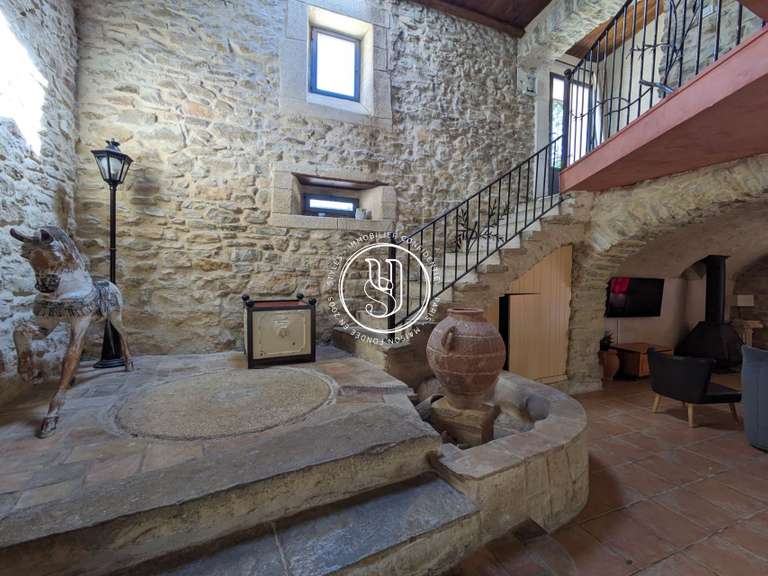 Villa Nîmes - 4 chambres - 154m²