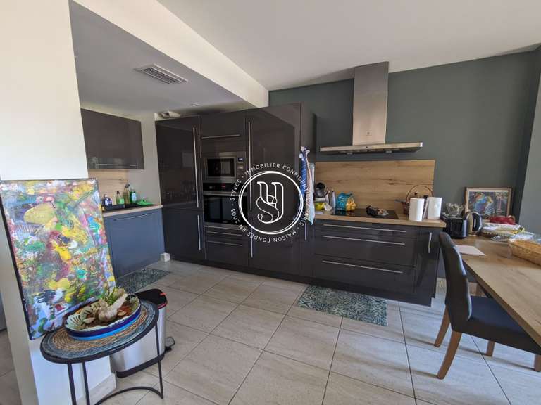 Appartement Uzès - 3 chambres - 111m²