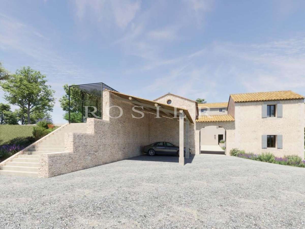 Maison Lacoste