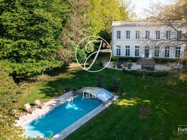 Propriété Provins - 4 chambres - 297m²