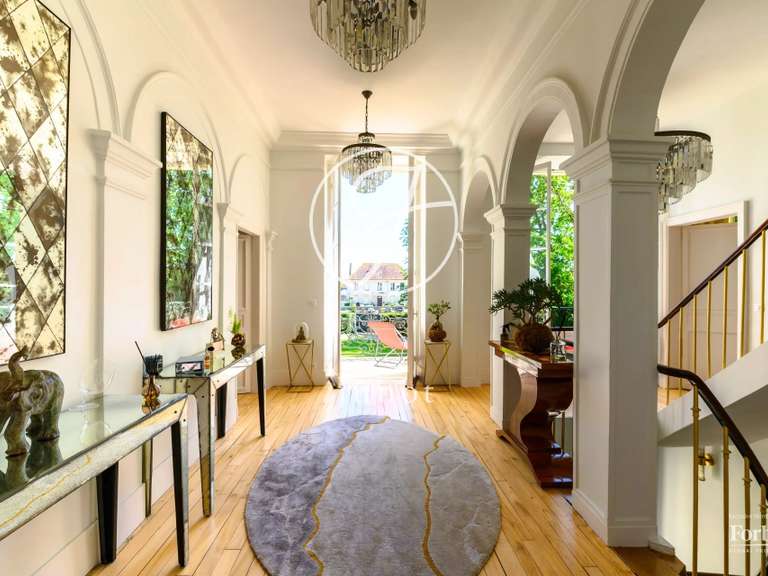 Propriété Provins - 4 chambres - 297m²