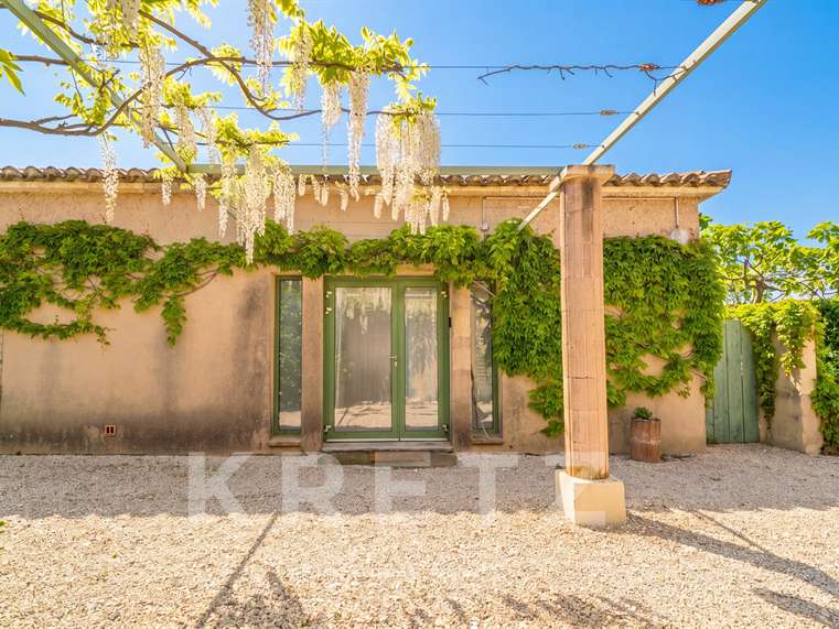 Maison Saint-Rémy-de-Provence - 3 chambres - 106m²