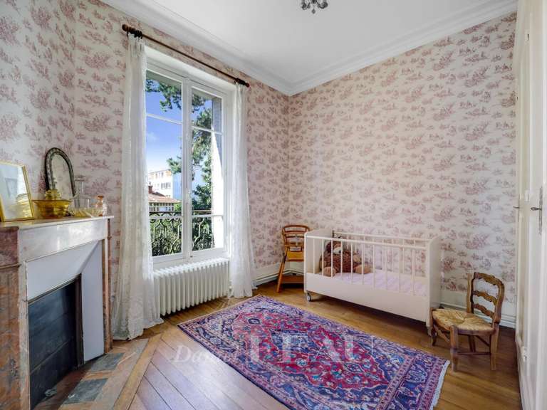 Maison Versailles - 6 chambres - 275m²