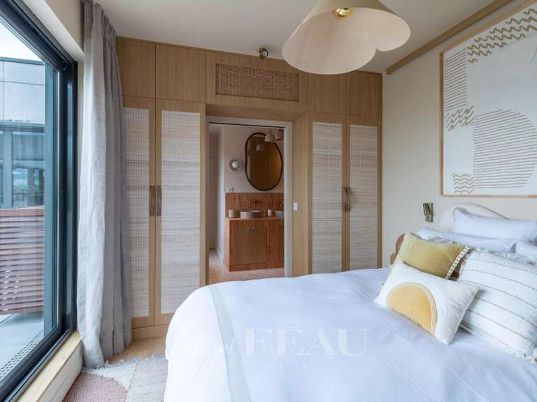 Appartement Paris 15e - 2 chambres - 100m²