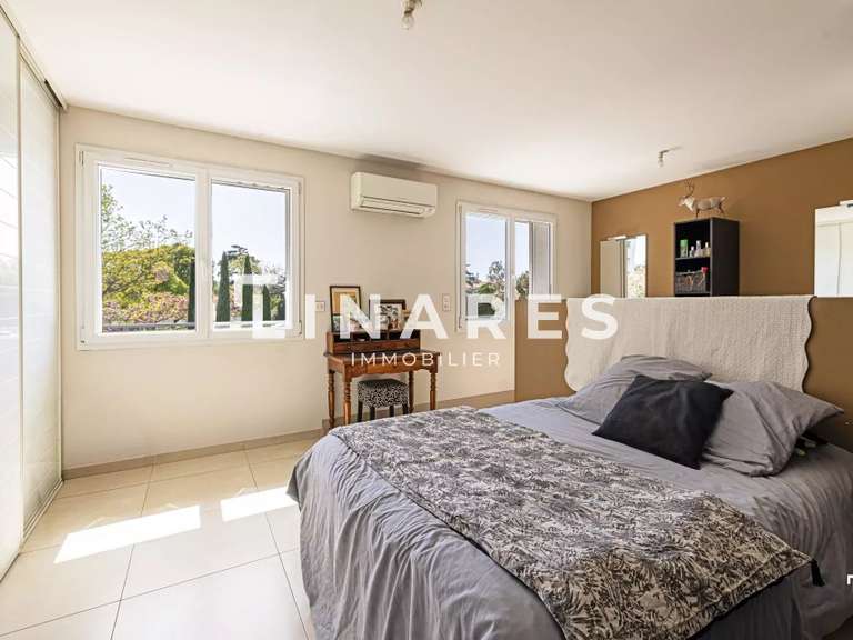 Maison Marseille 9e - 3 chambres - 182m²