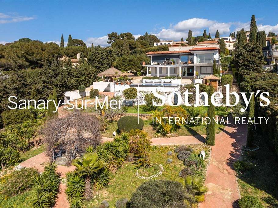 House Sanary-sur-Mer