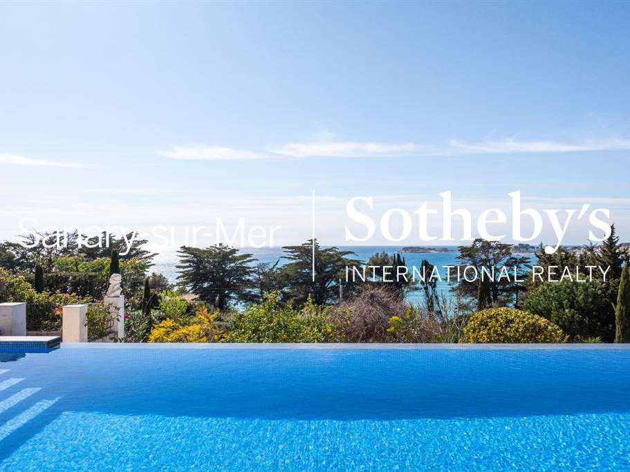 House Sanary-sur-Mer