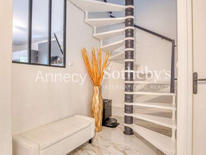 Appartement Annecy-le-Vieux - 5 chambres - 154m²