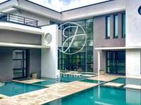 Vente maison 11 pièces