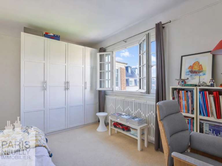 Appartement Paris 16e - 3 chambres - 115m²