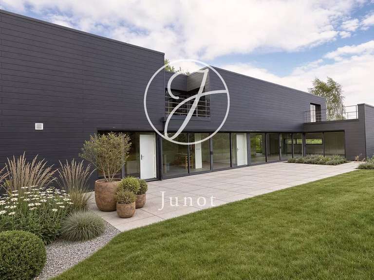 Maison Bourghelles - 5 chambres - 268m²
