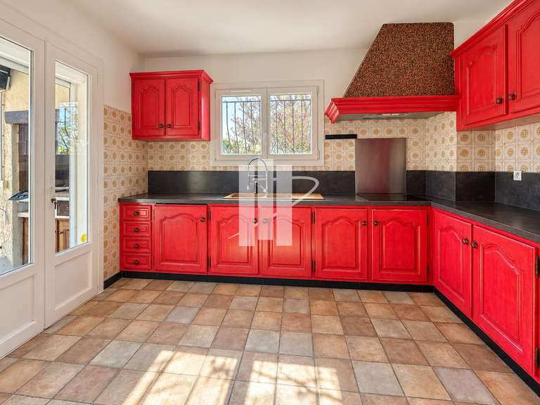 Villa Puget-sur-Argens - 4 chambres - 184m²