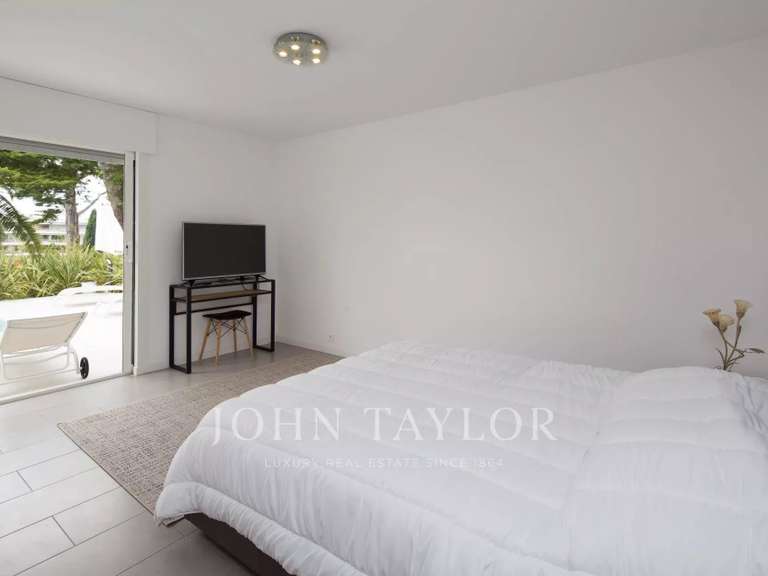 Villa with Sea view Le Cannet - 5 bedrooms - 263m²