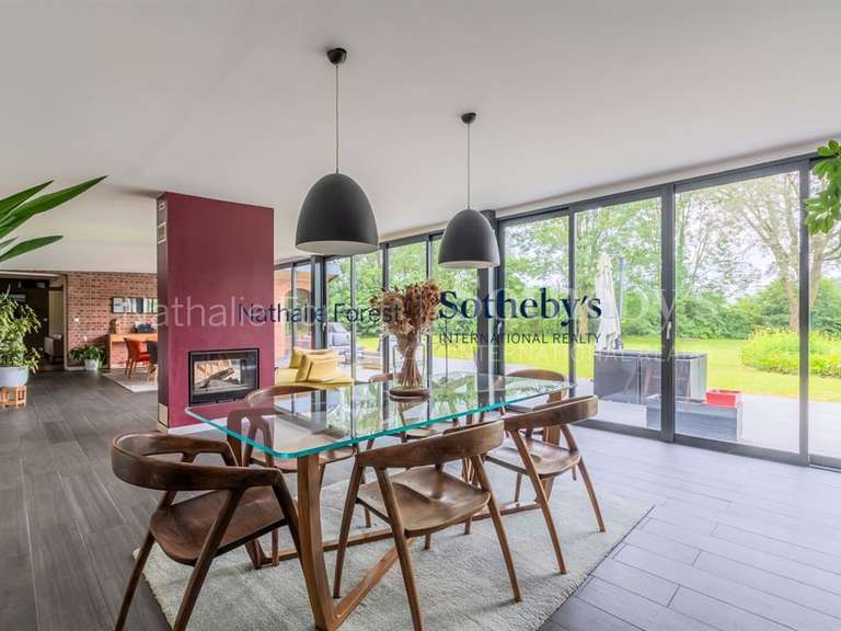Maison Quesnoy-sur-Deûle - 5 chambres - 359m²