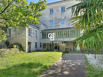 Vente maison 11 pièces