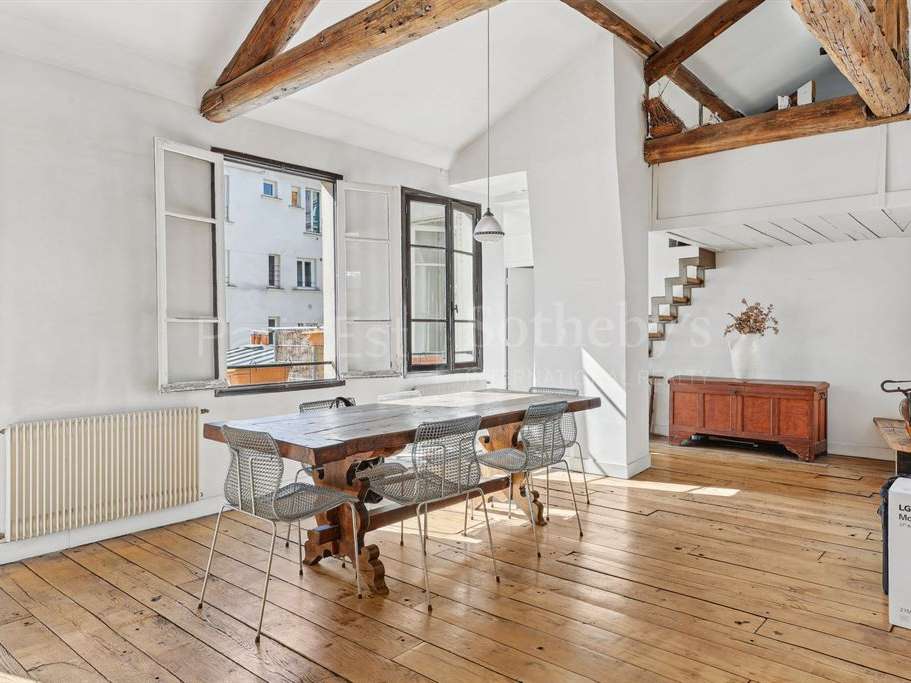 Apartment Paris 10e