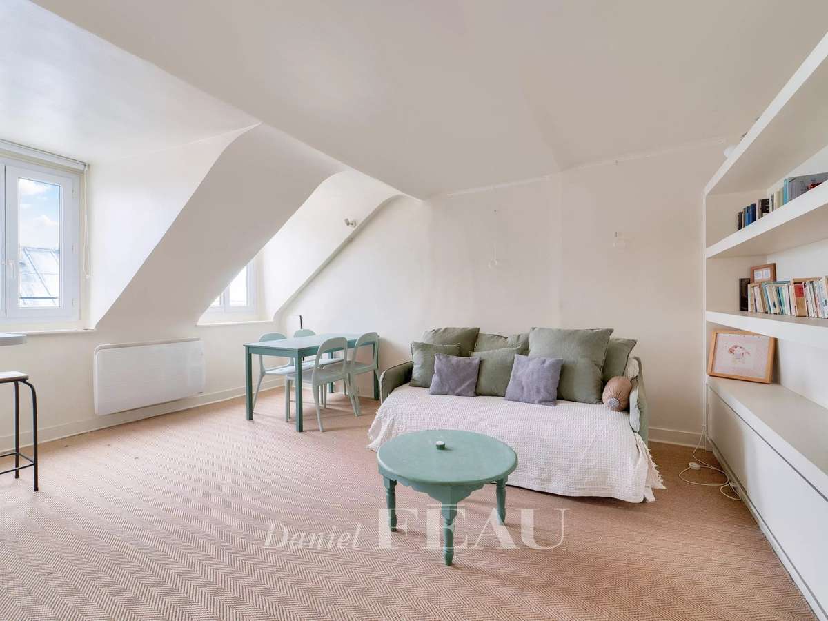 Apartment Paris 7e