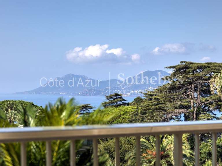 Apartment with Sea view Cannes - 4 bedrooms - 121m²