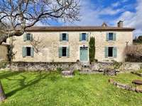 Vente maison 9 pièces