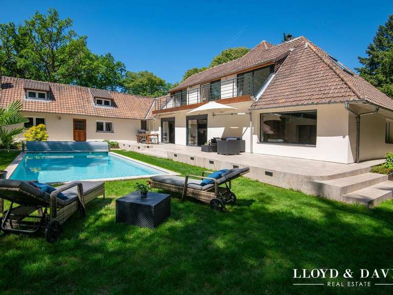 Maison Lamorlaye - 7 chambres - 290m²
