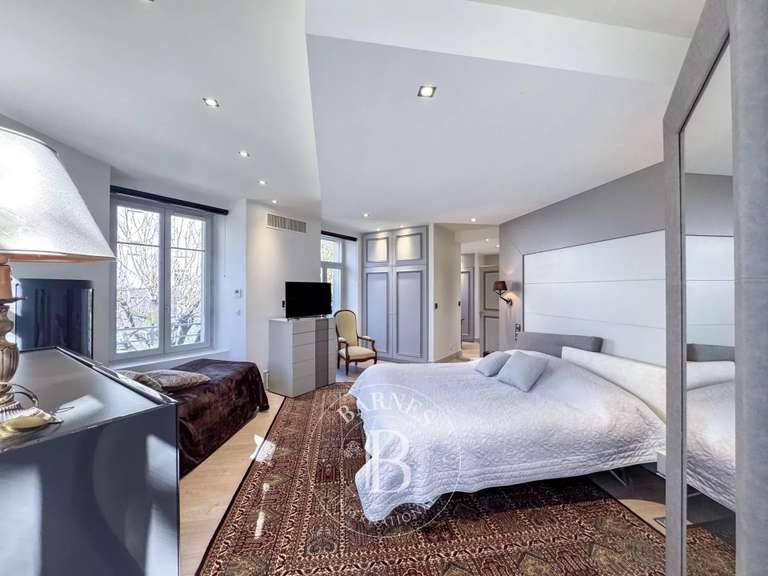 House Chambéry - 4 bedrooms - 321m²
