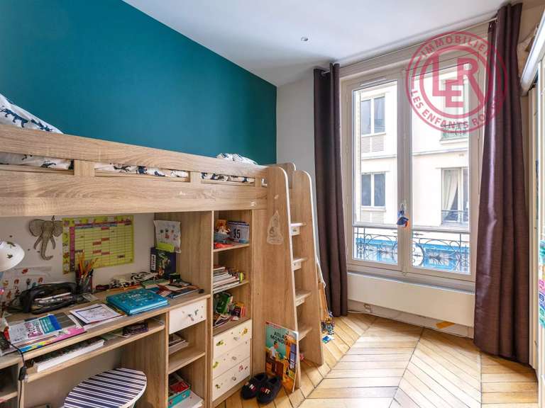 Appartement Paris 3e - 4 chambres - 137m²