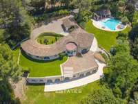 Vente maison 13 pièces