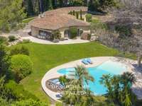 Vente maison 13 pièces