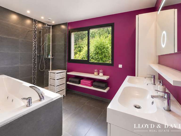 Maison Angicourt - 4 chambres - 244m²