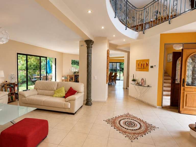 Maison Angicourt - 4 chambres - 244m²