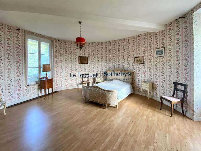 Propriété Aire-sur-la-Lys - 6 chambres - 680m²