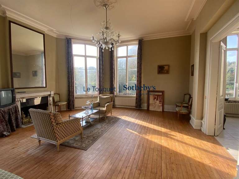 Propriété Aire-sur-la-Lys - 6 chambres - 680m²
