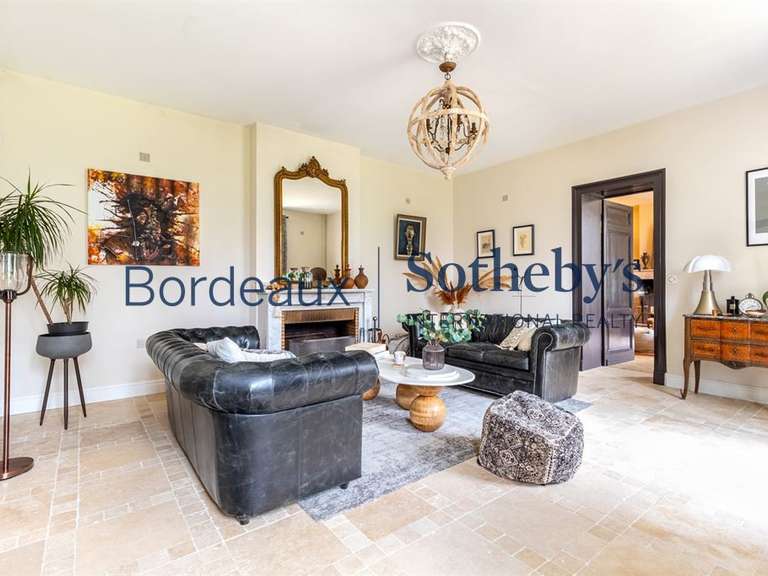 Château Bordeaux - 10 chambres - 800m²