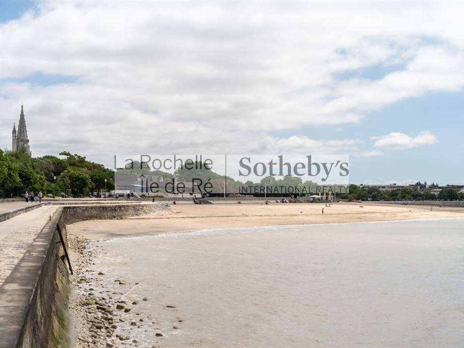 Apartment La Rochelle