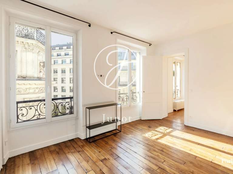 Appartement Paris 2e - 3 chambres - 100m²