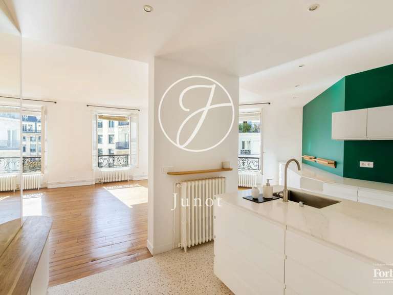Appartement Paris 2e - 3 chambres - 100m²