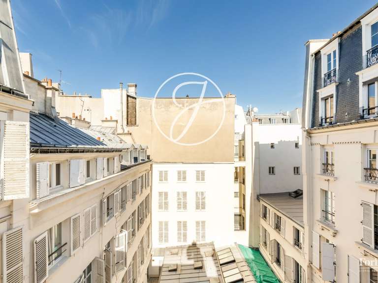 Appartement Paris 2e - 3 chambres - 100m²