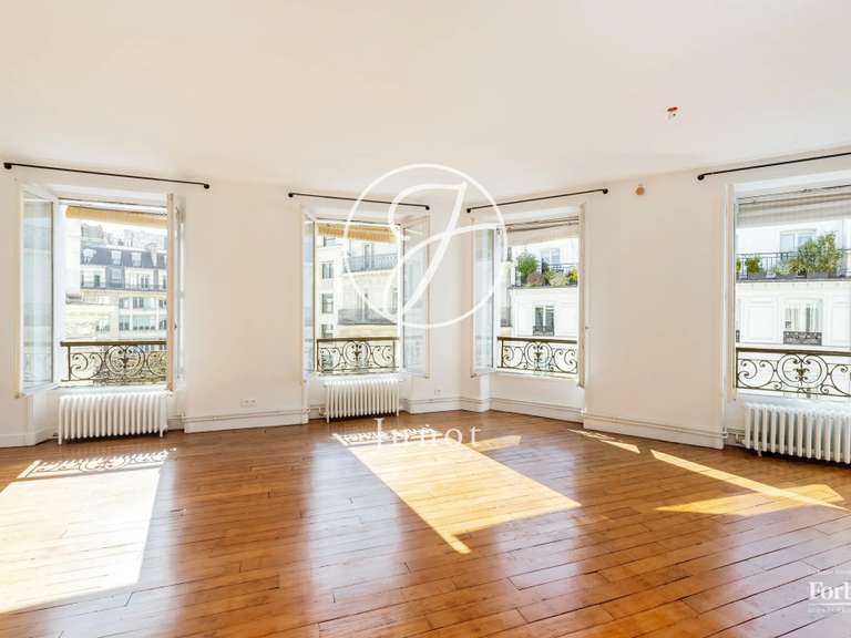 Appartement Paris 2e - 3 chambres - 100m²