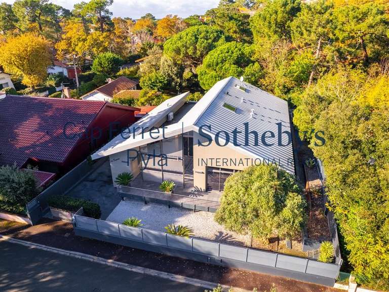 House Arcachon - 5 bedrooms - 203m²