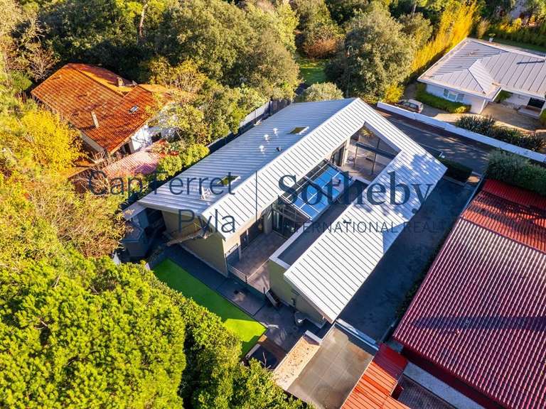 House Arcachon - 5 bedrooms - 203m²