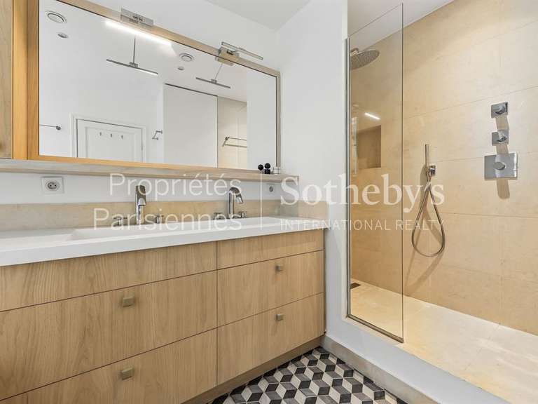 Appartement Paris 6e - 3 chambres - 93m²