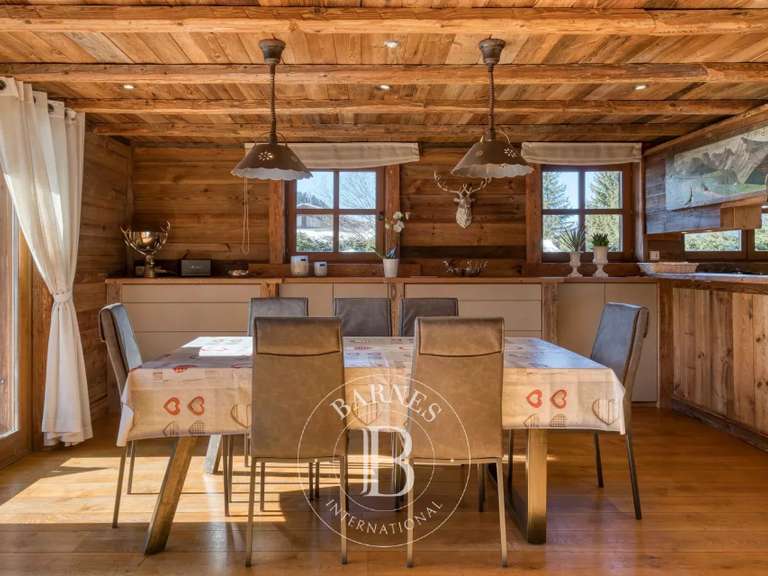 Chalet Megève - 4 bedrooms - 315m²